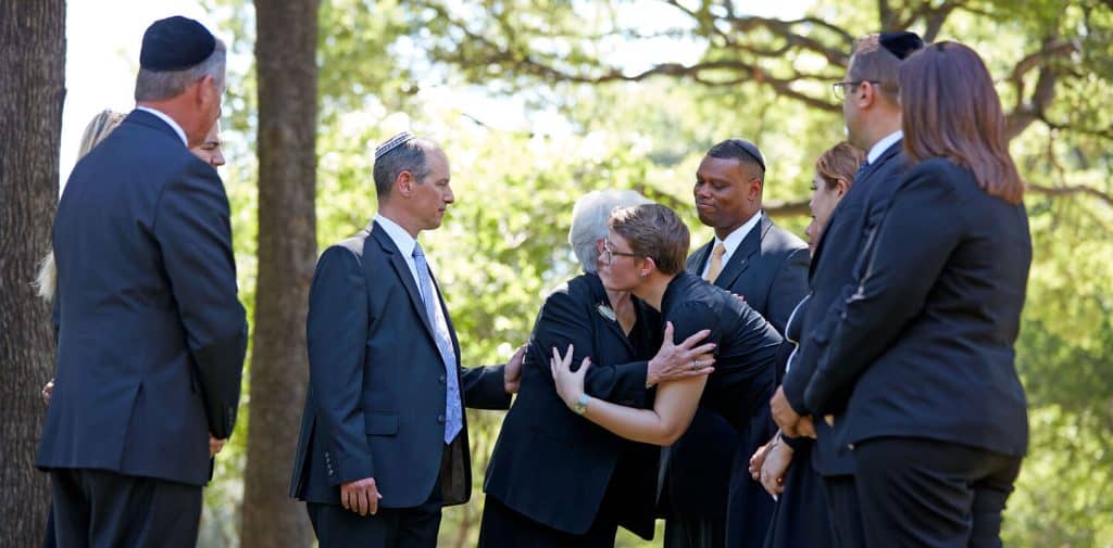 Jewish Funeral Gathering New York